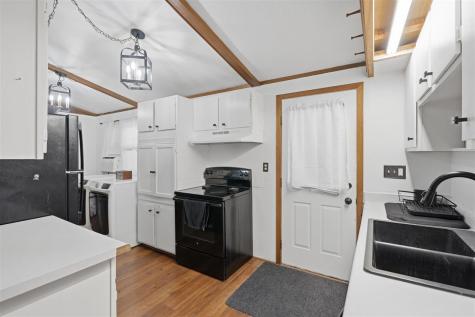 211 E Meadow Lane Columbus Junction IA 52738