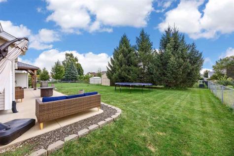 729 74th Street NE Cedar Rapids IA 52402