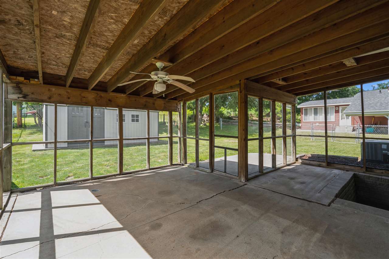 1241 38th Street SE Cedar Rapids IA 52403