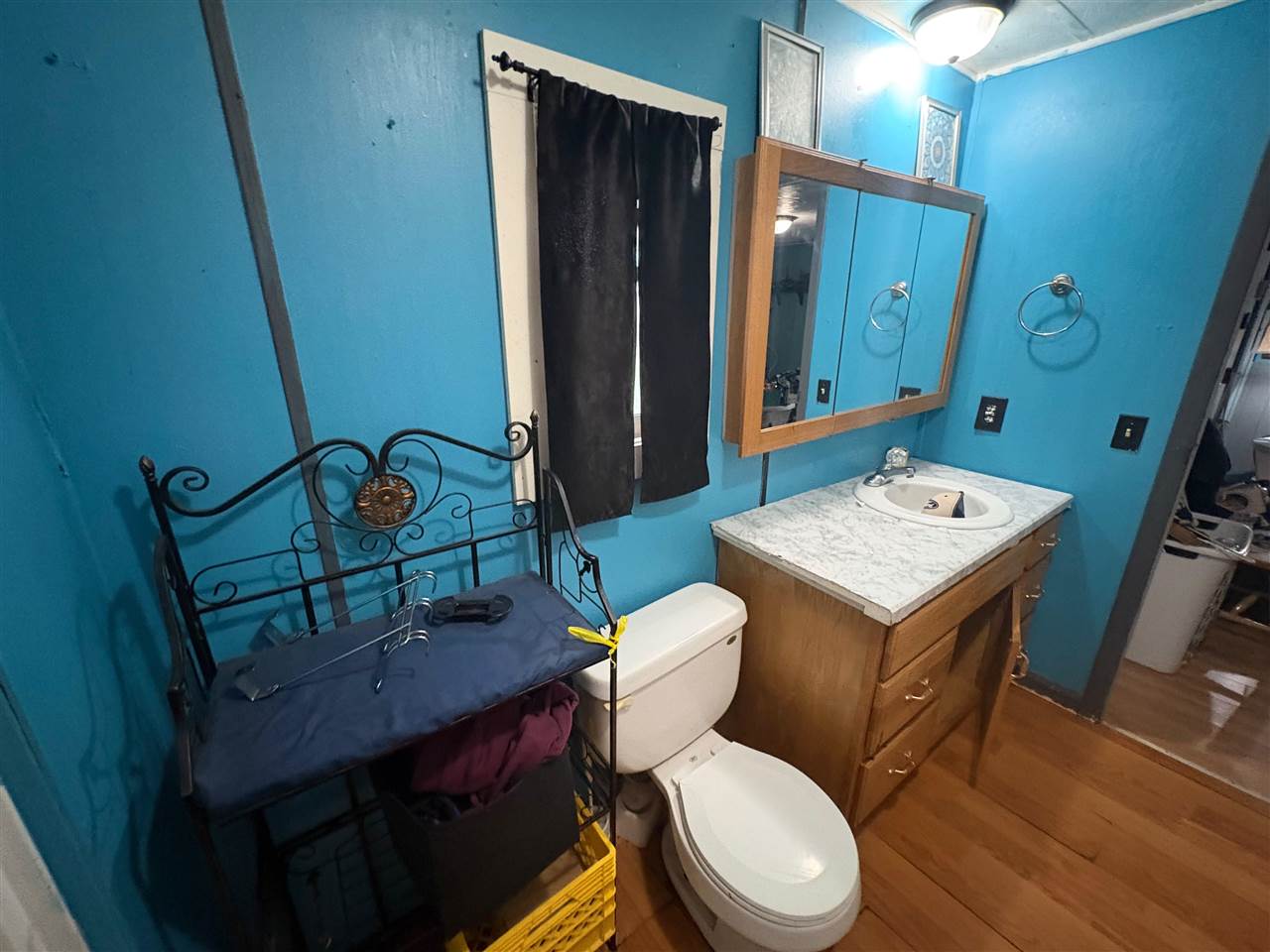105 W Clay Street IA 50216