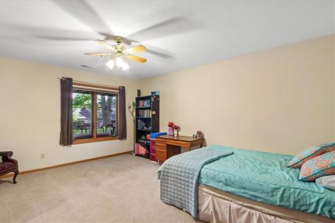 3057 Sandy Beach Road NE Swisher IA 52338