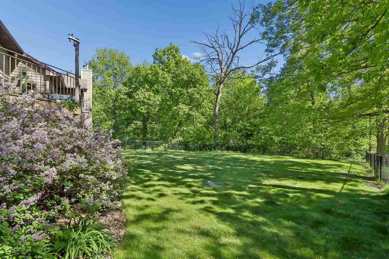 3057 Sandy Beach Road NE Swisher IA 52338