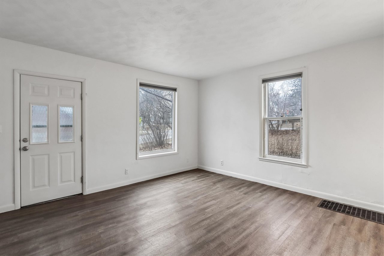 526 N Governor Street Iowa City IA 52245