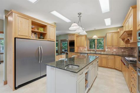 205 E South Street Sigourney IA 52591