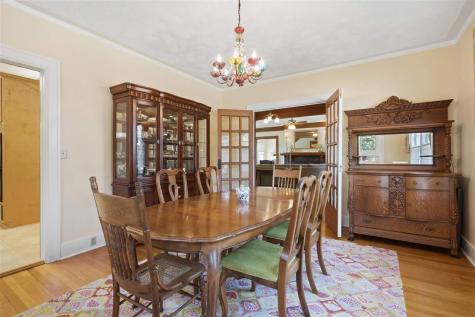 205 E South Street Sigourney IA 52591