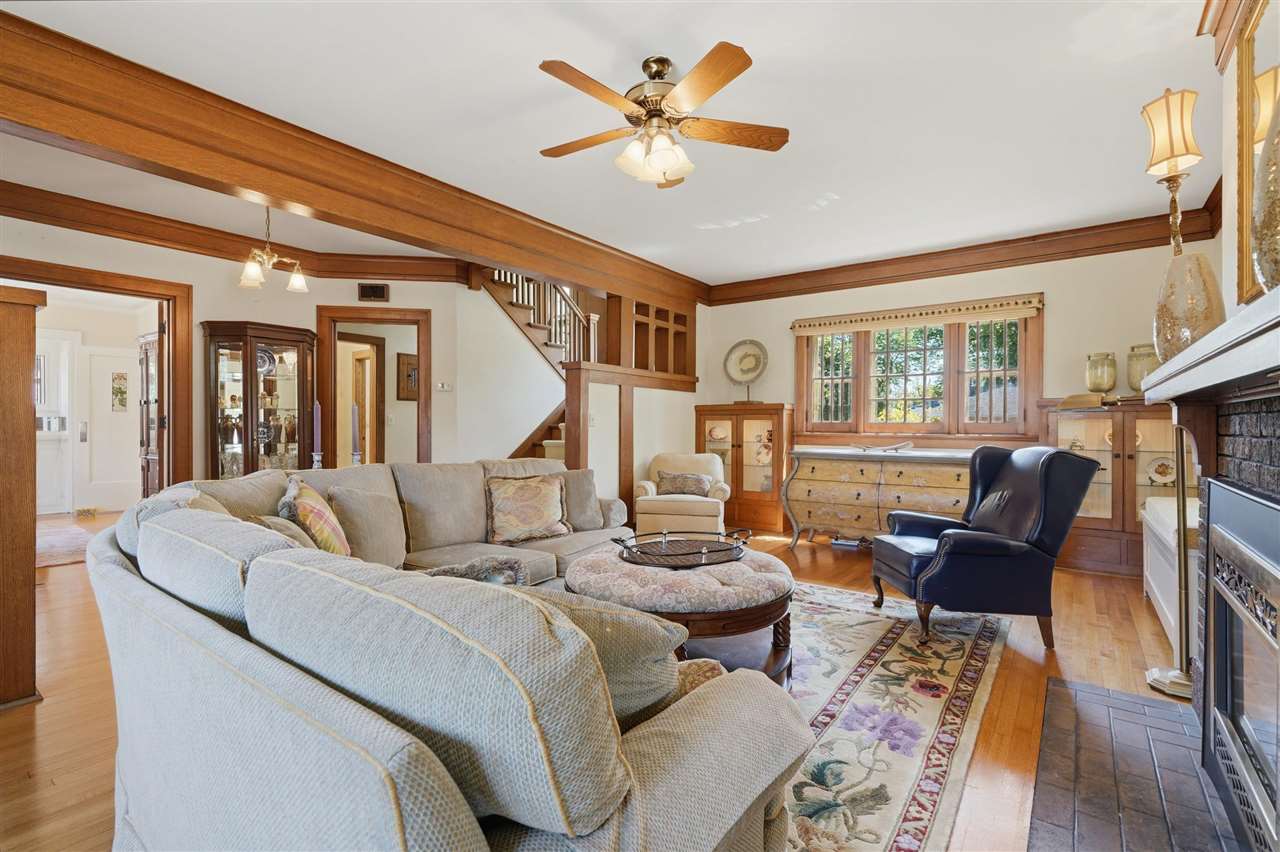 205 E South Street Sigourney IA 52591