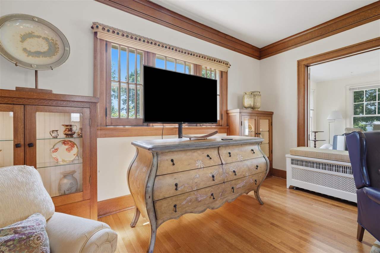 205 E South Street Sigourney IA 52591