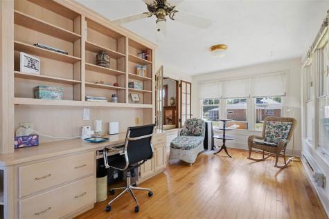 205 E South Street Sigourney IA 52591