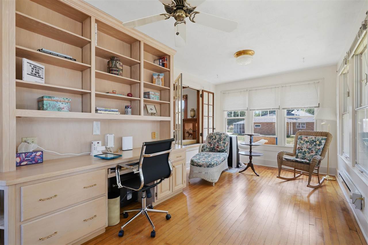 205 E South Street Sigourney IA 52591