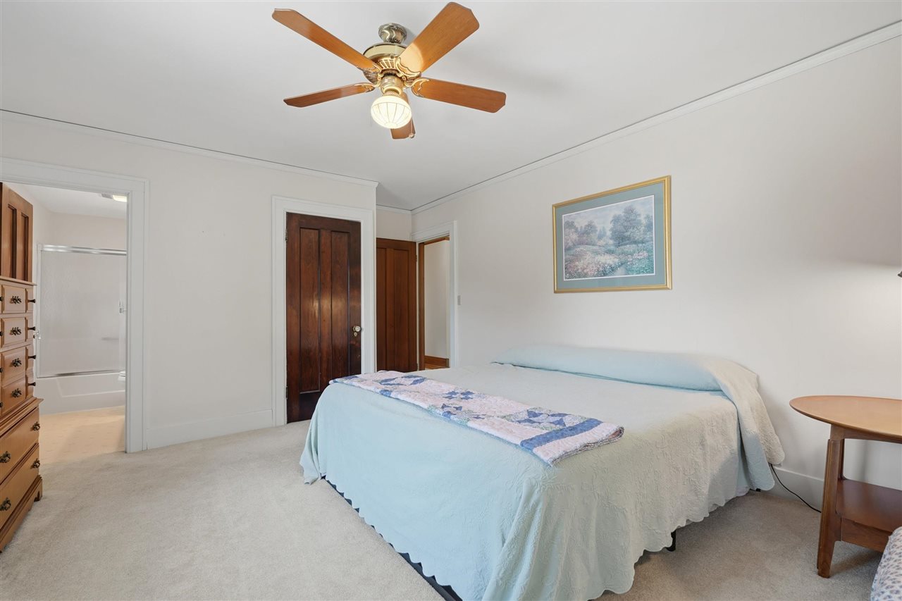 205 E South Street Sigourney IA 52591