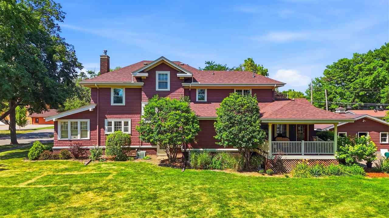 205 E South Street Sigourney IA 52591