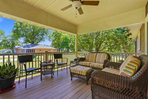 205 E South Street Sigourney IA 52591