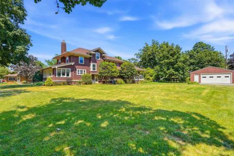 205 E South Street Sigourney IA 52591