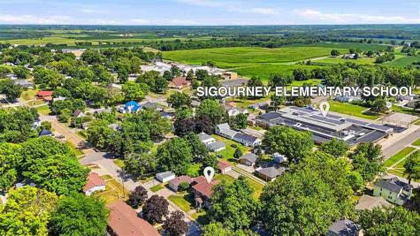 205 E South Street Sigourney IA 52591