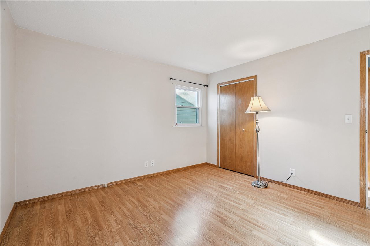 323 SE Norwick Road SW Cedar Rapids IA 52404