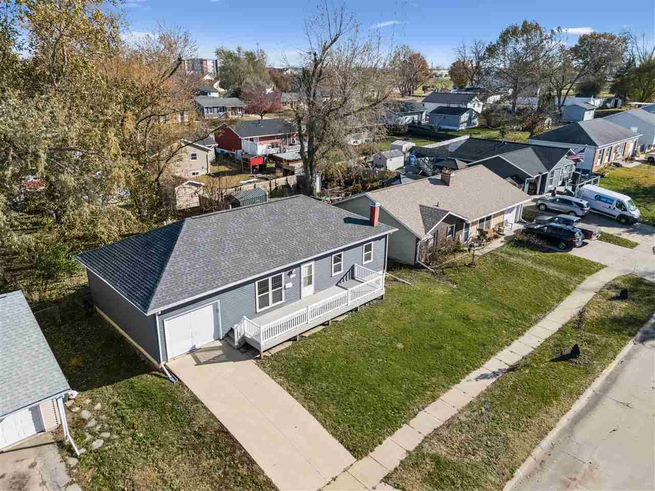 323 SE Norwick Road SW Cedar Rapids IA 52404