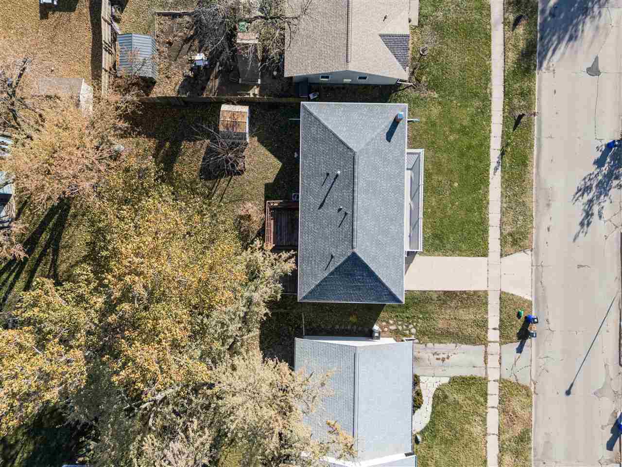 323 SE Norwick Road SW Cedar Rapids IA 52404