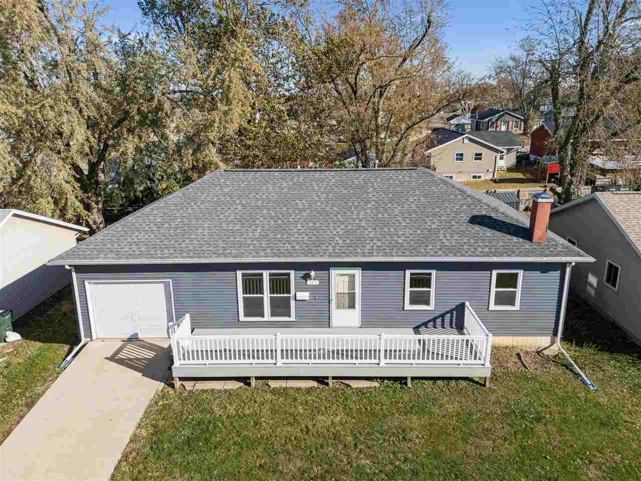 323 SE Norwick Road SW Cedar Rapids IA 52404