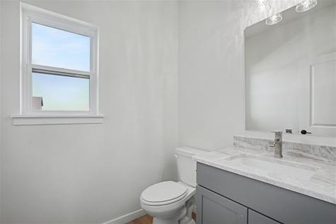 1517 Legend Drive Tiffin IA 52340