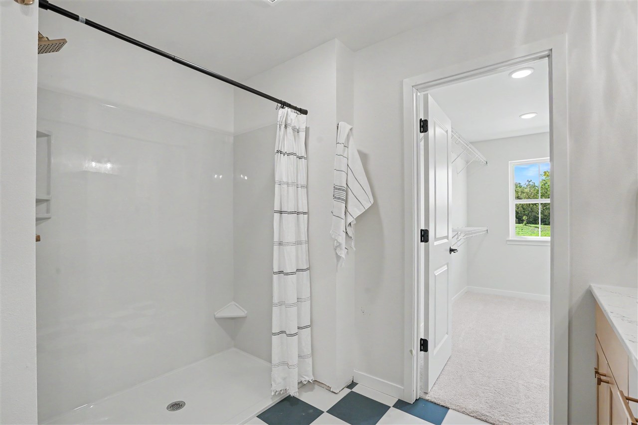 1517 Legend Drive Tiffin IA 52340