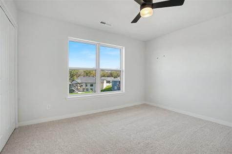 1517 Legend Drive Tiffin IA 52340