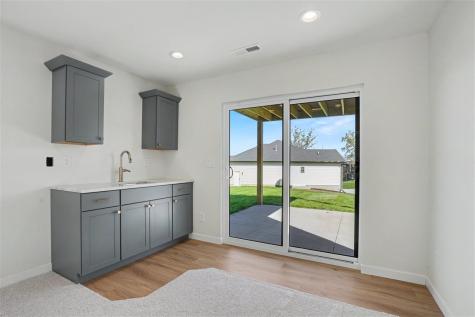 1517 Legend Drive Tiffin IA 52340