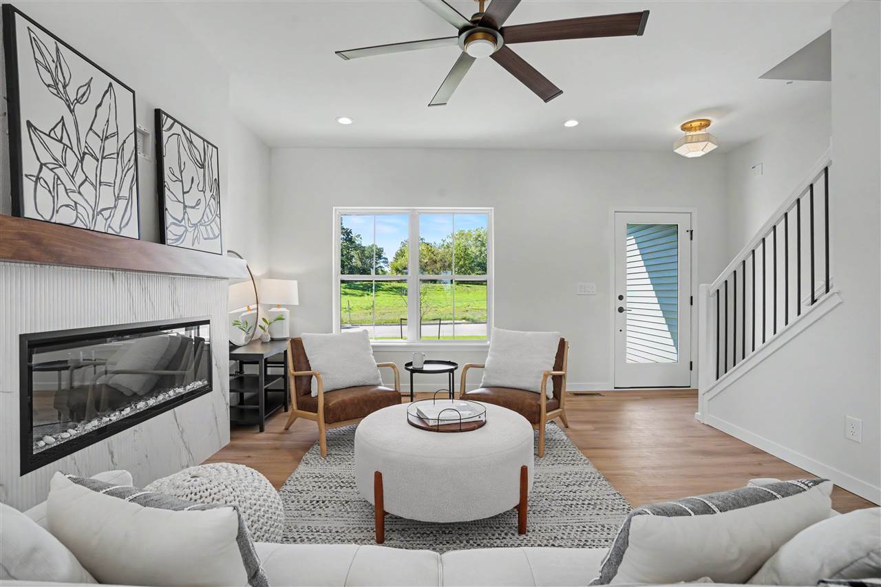 1517 Legend Drive Tiffin IA 52340