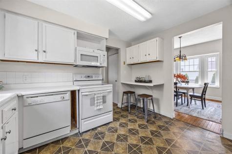 383 21st Street SE Cedar Rapids IA 52403