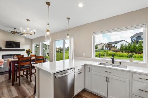 113 Dogwood Lane Tiffin IA 52340
