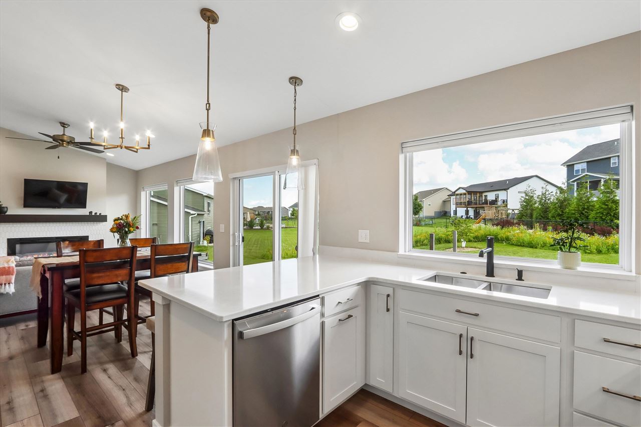 113 Dogwood Lane Tiffin IA 52340