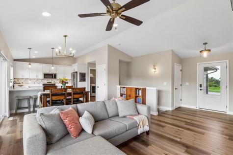 113 Dogwood Lane Tiffin IA 52340