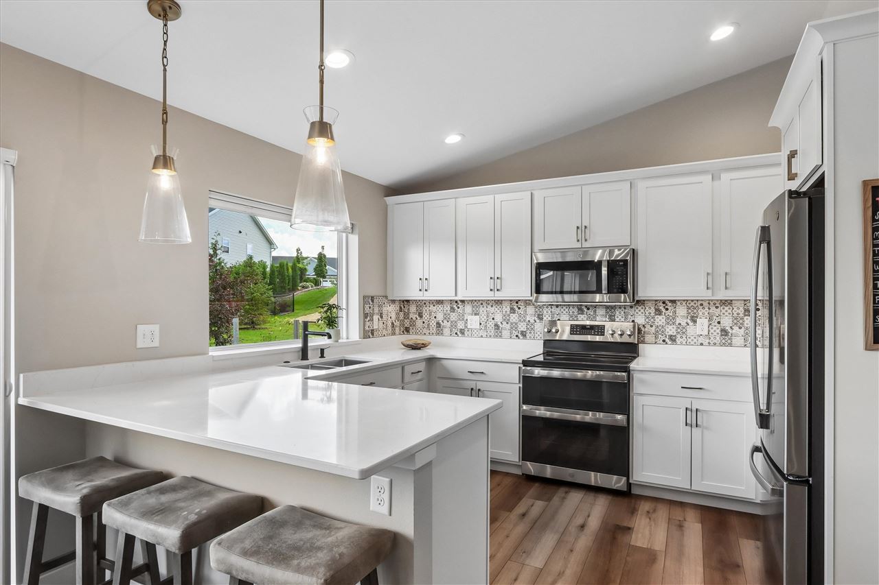113 Dogwood Lane Tiffin IA 52340