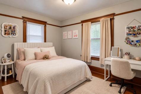 309 Fairchild Street Iowa City IA 52245-2114
