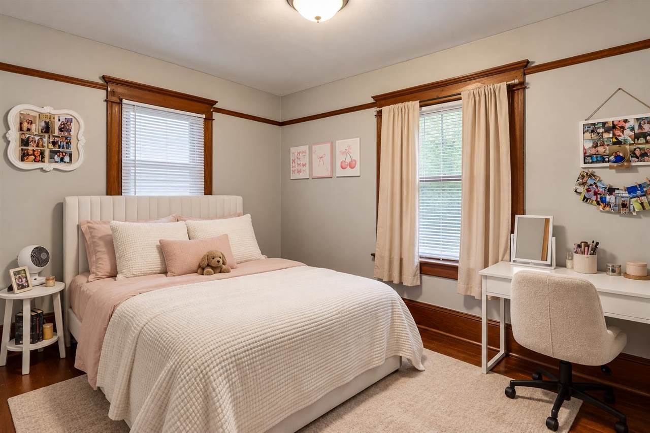 309 Fairchild Street Iowa City IA 52245-2114