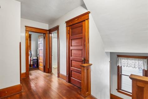 309 Fairchild Street Iowa City IA 52245-2114