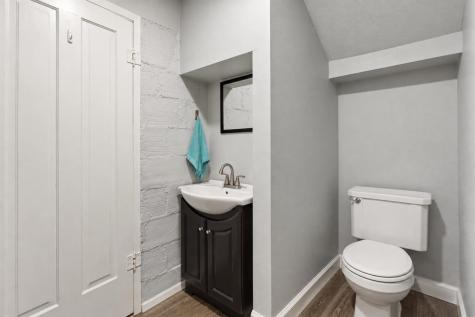 309 Fairchild Street Iowa City IA 52245-2114