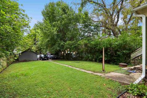 309 Fairchild Street Iowa City IA 52245-2114