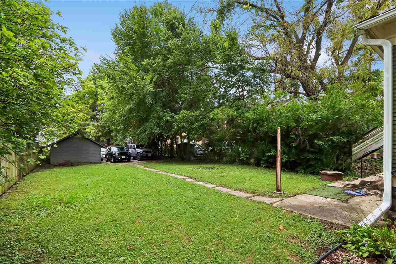 309 Fairchild Street Iowa City IA 52245-2114