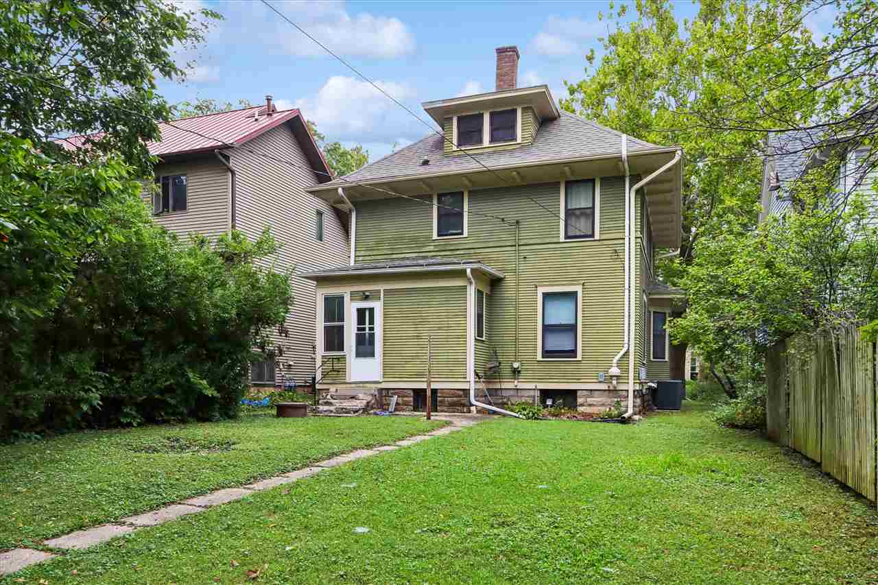 309 Fairchild Street Iowa City IA 52245-2114