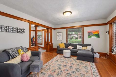 309 Fairchild Street Iowa City IA 52245-2114