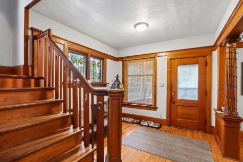 309 Fairchild Street Iowa City IA 52245-2114