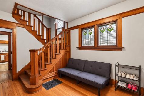 309 Fairchild Street Iowa City IA 52245-2114