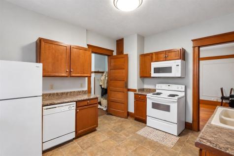 309 Fairchild Street Iowa City IA 52245-2114