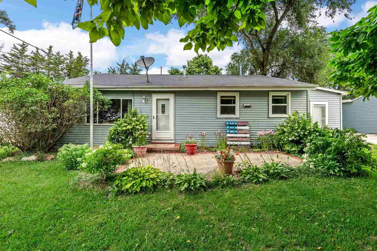 Cedar Rapids IA, 6524 Parkview Avenue