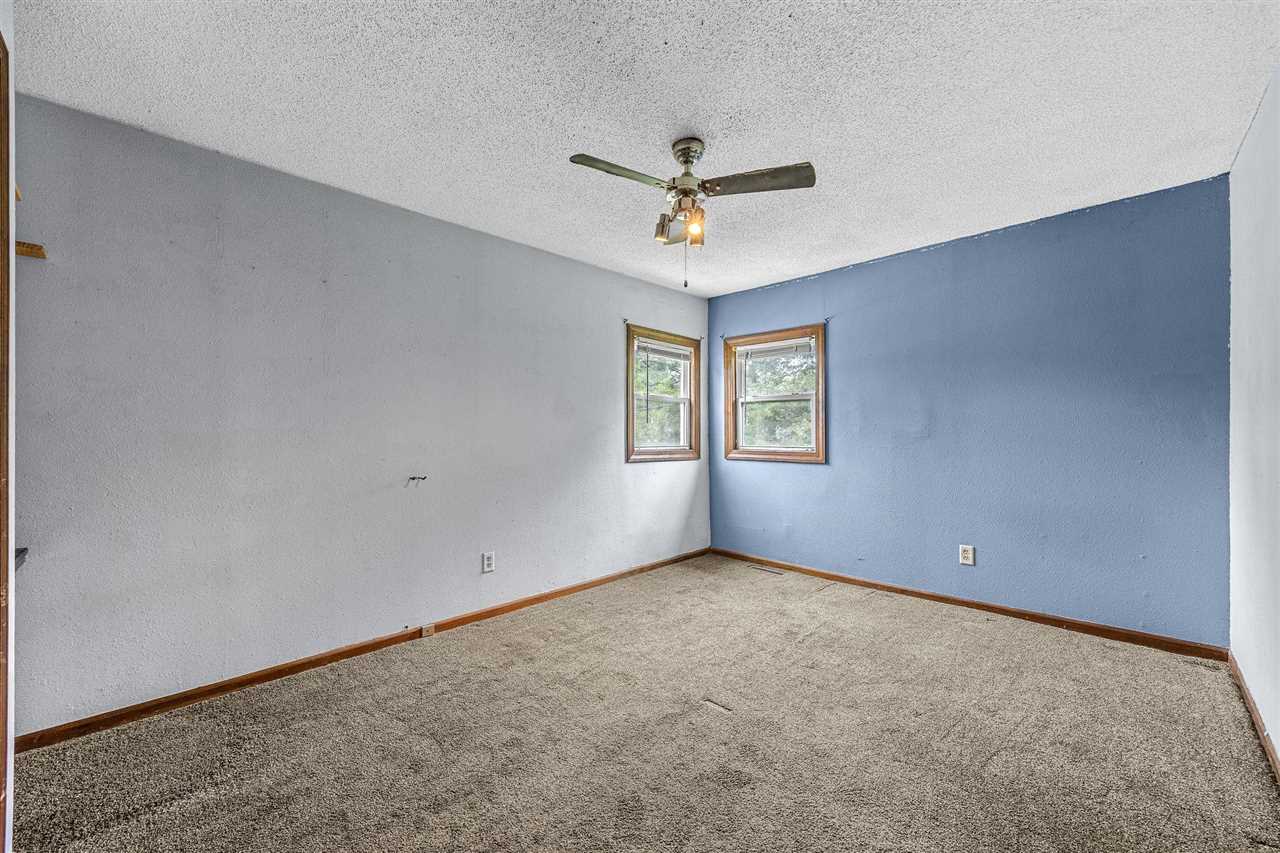 6524 Parkview Avenue Cedar Rapids IA 52403