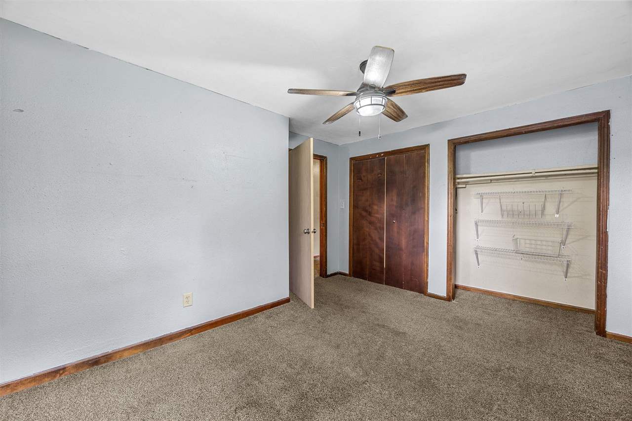 6524 Parkview Avenue Cedar Rapids IA 52403