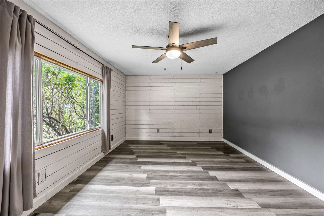 6524 Parkview Avenue Cedar Rapids IA 52403