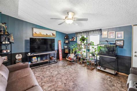 1210 Fir Avenue Wellman IA 52356