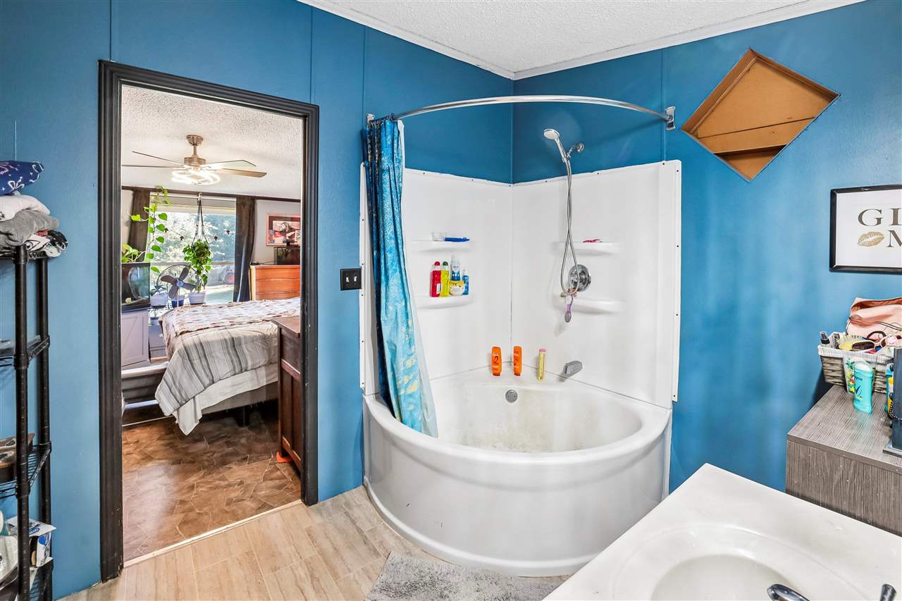 1210 Fir Avenue Wellman IA 52356