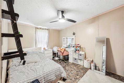 1210 Fir Avenue Wellman IA 52356